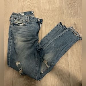 Lucky Brand Jeans straight leg light wash distressed denim